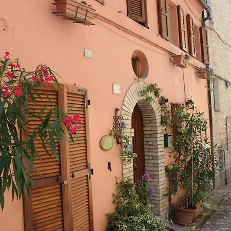 B&B Mamma Ari Fermo Extérieur photo