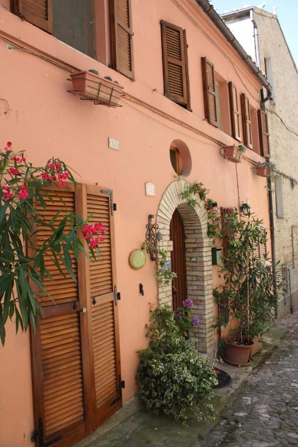 B&B Mamma Ari Fermo Extérieur photo